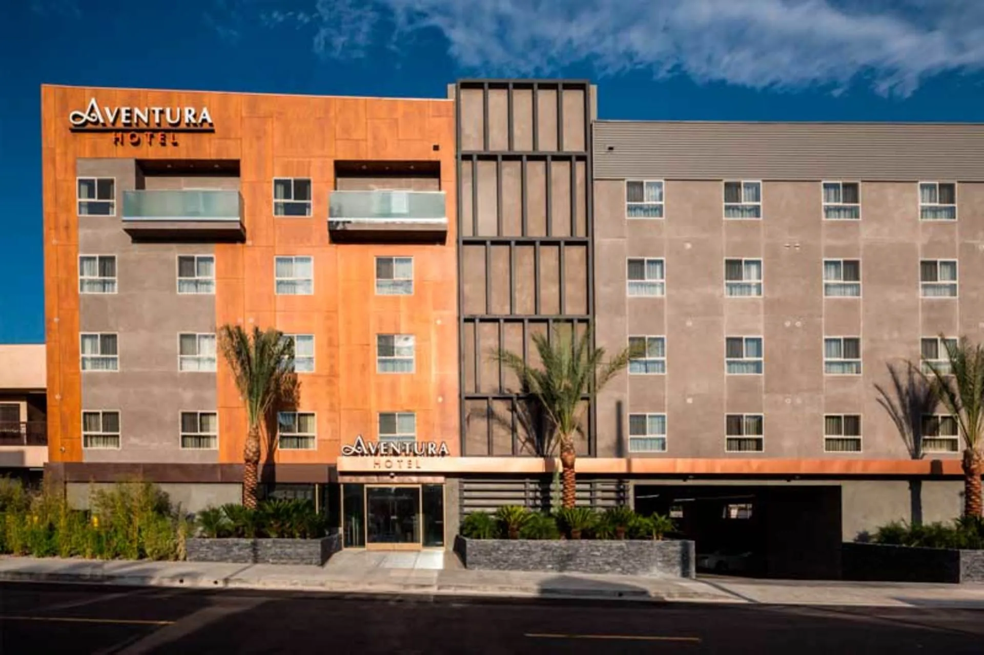 Aventura Hotel