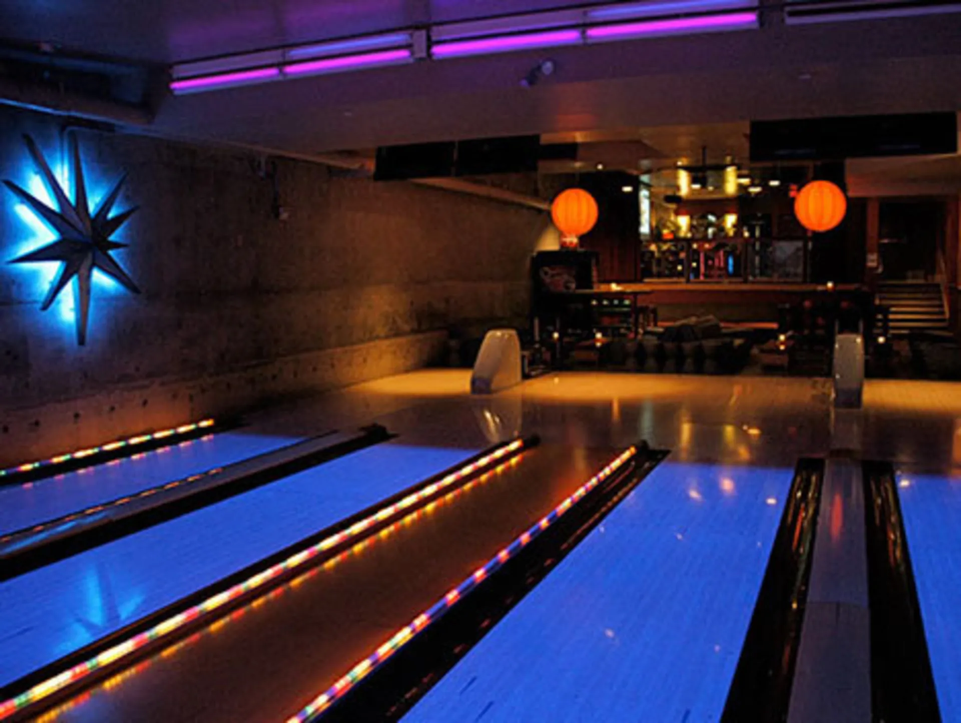Lucky Strike Lanes Hollywood