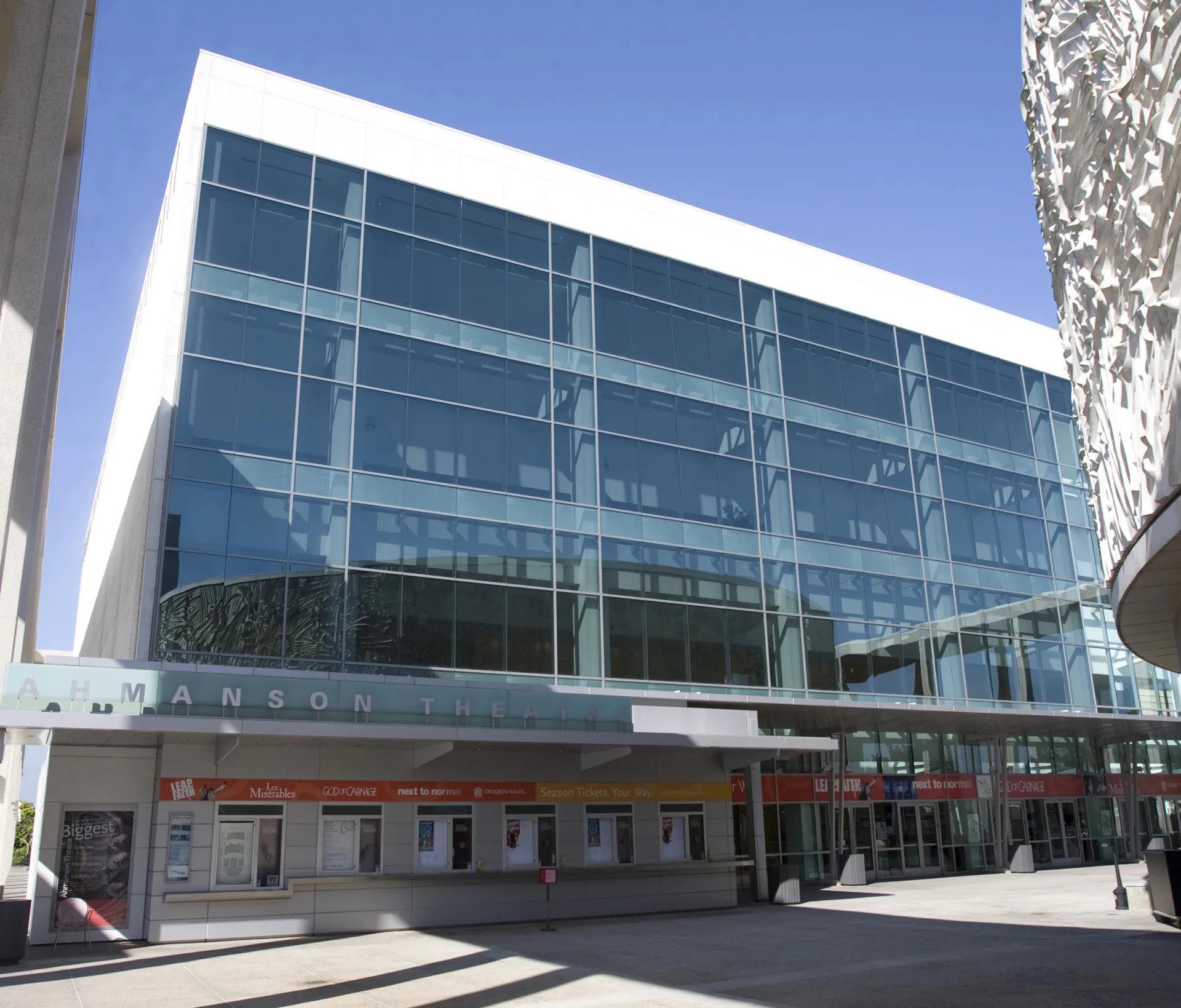 Ahmanson-Theatre---Photo-by-Ryan-Miller