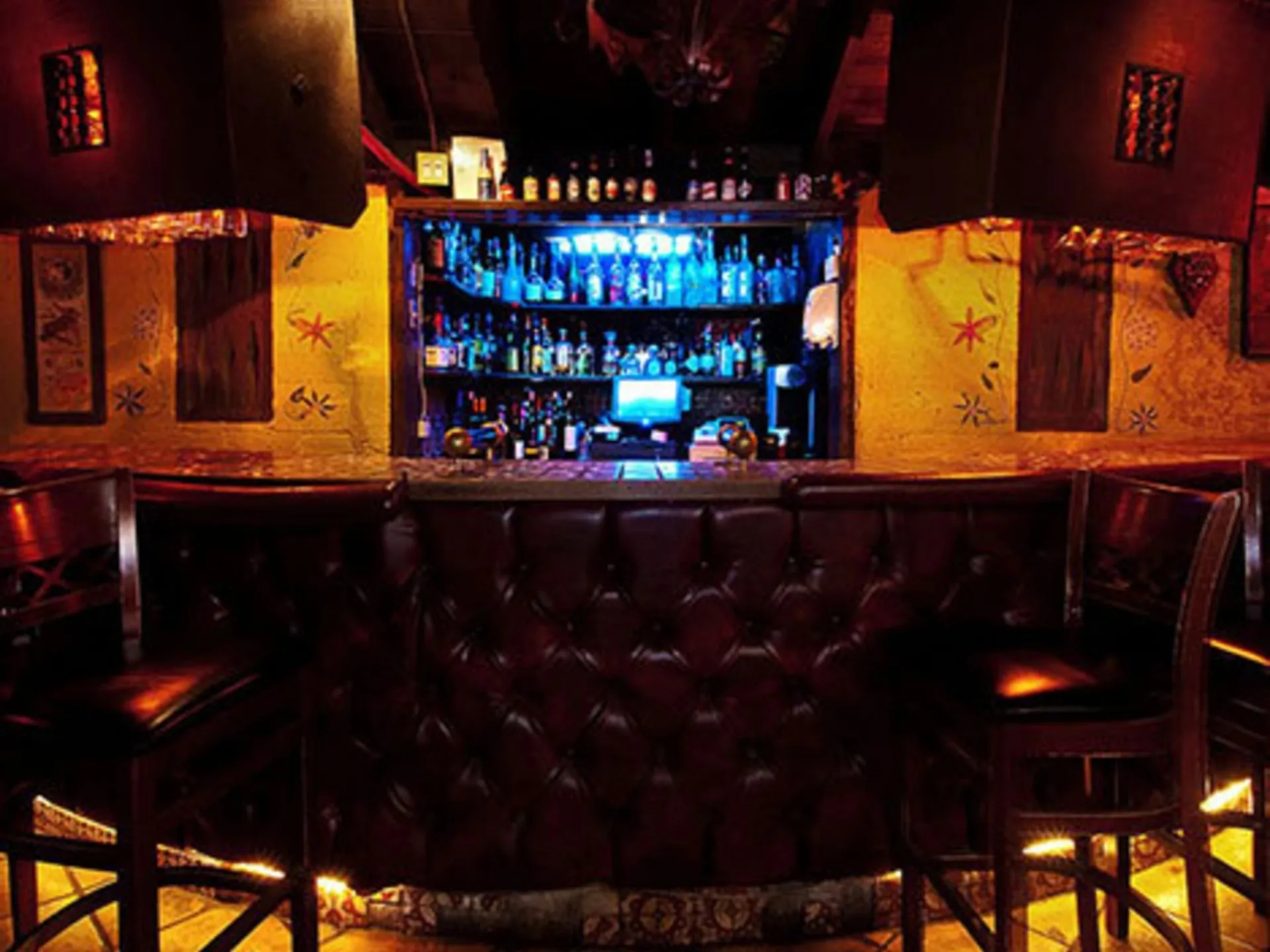 El Cid Restaurant bar