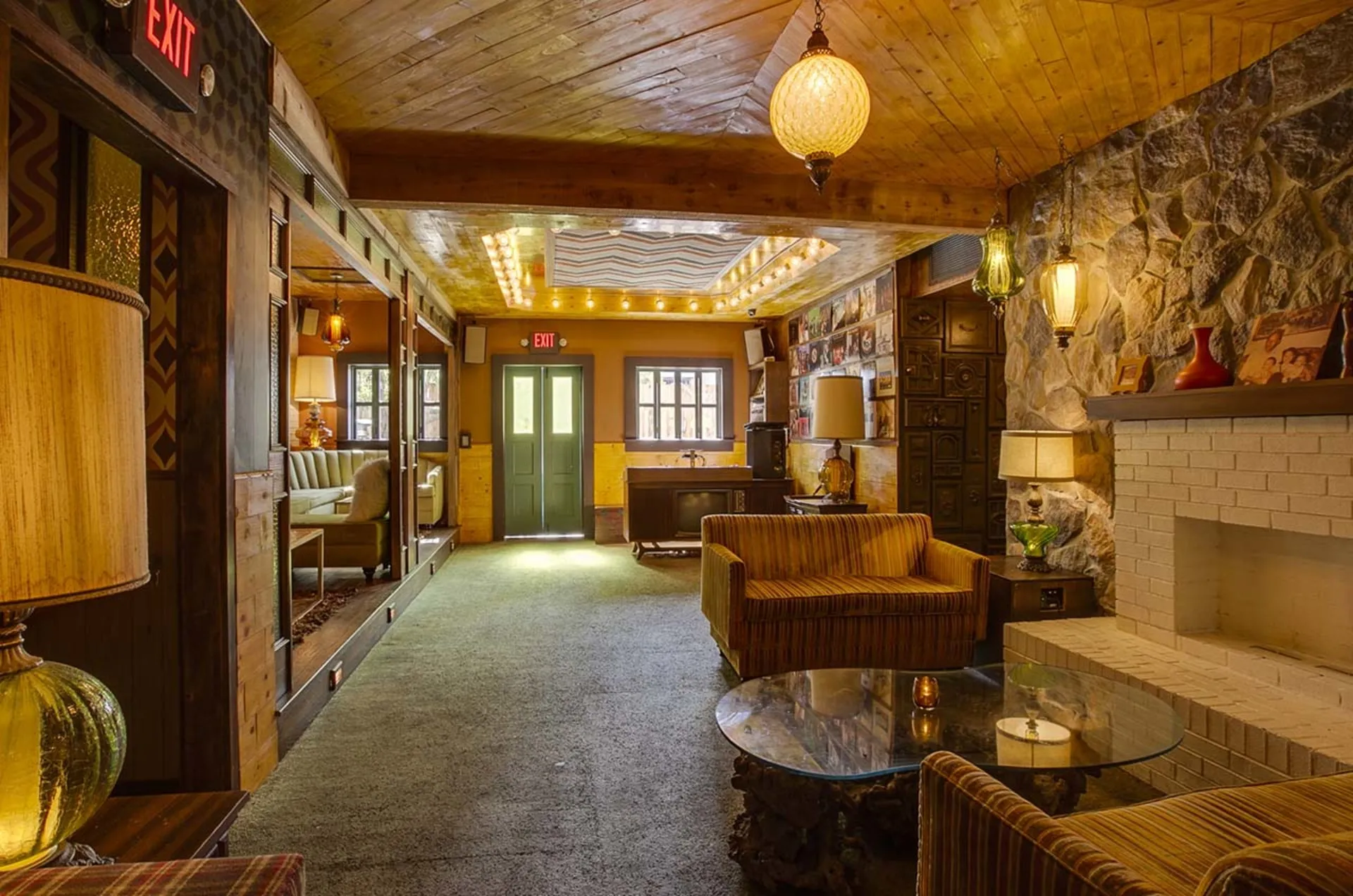 Good Times at Davey Wayne’s