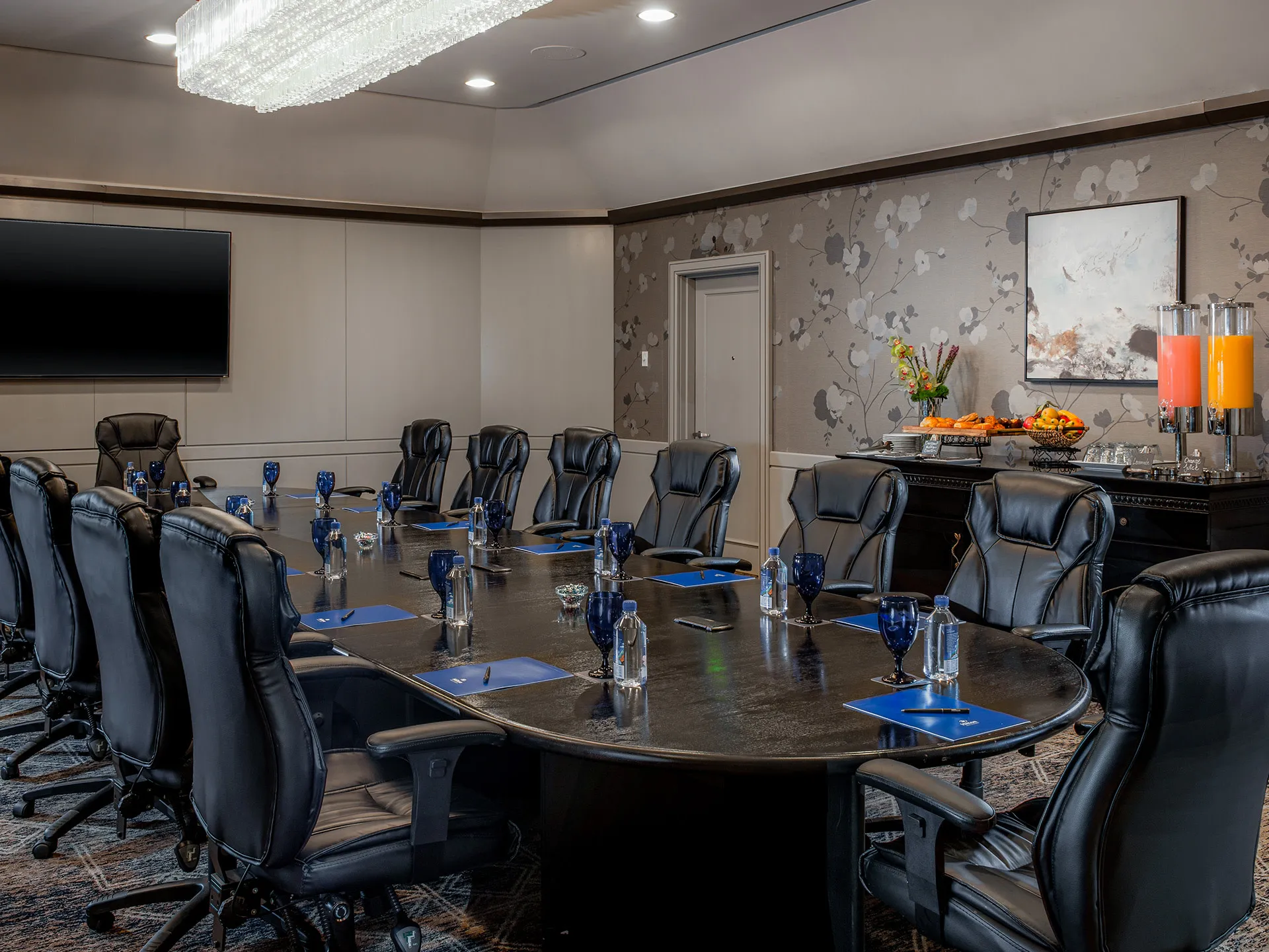 Boardroom Meeting Room