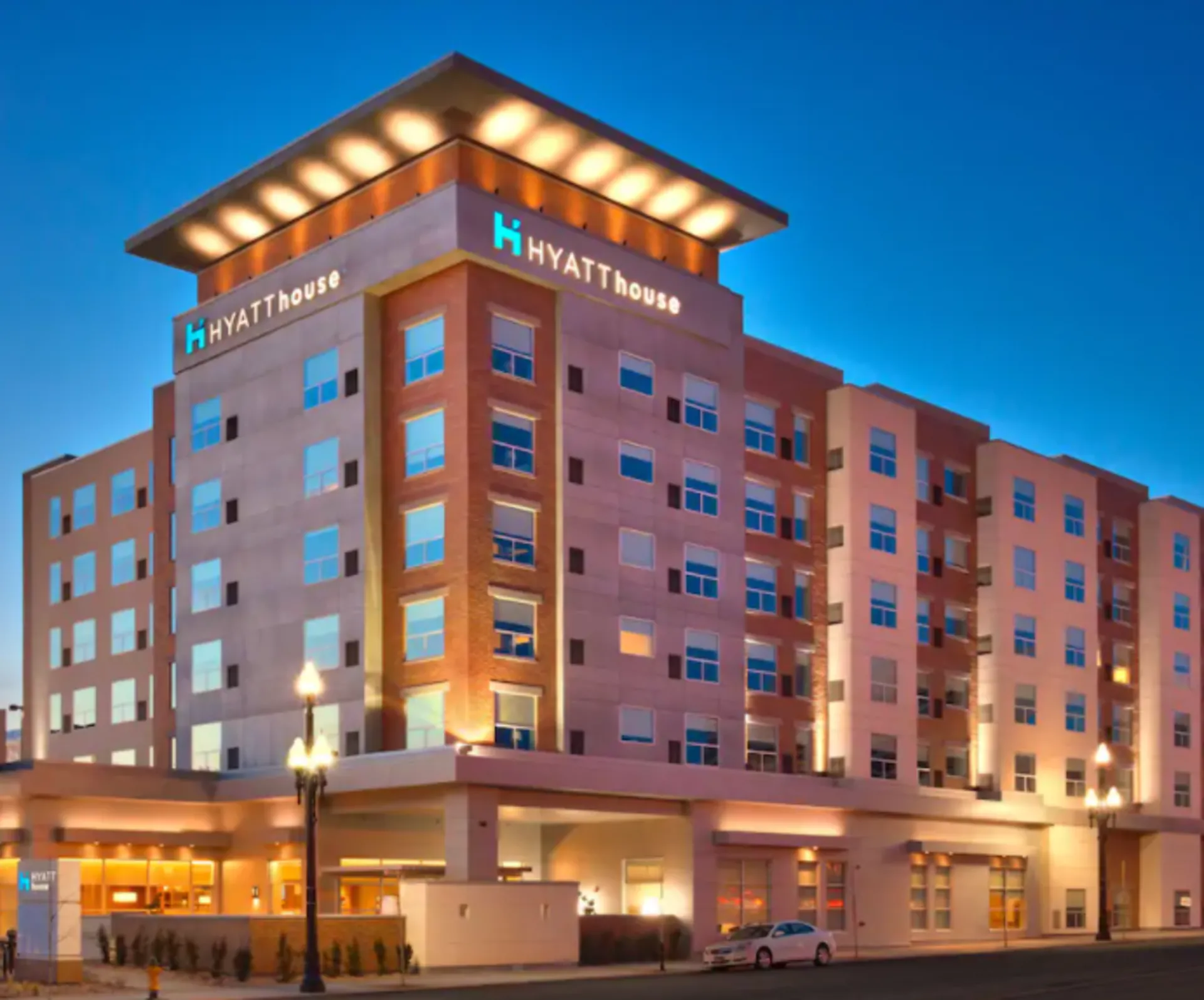 Hyatt House Exterior