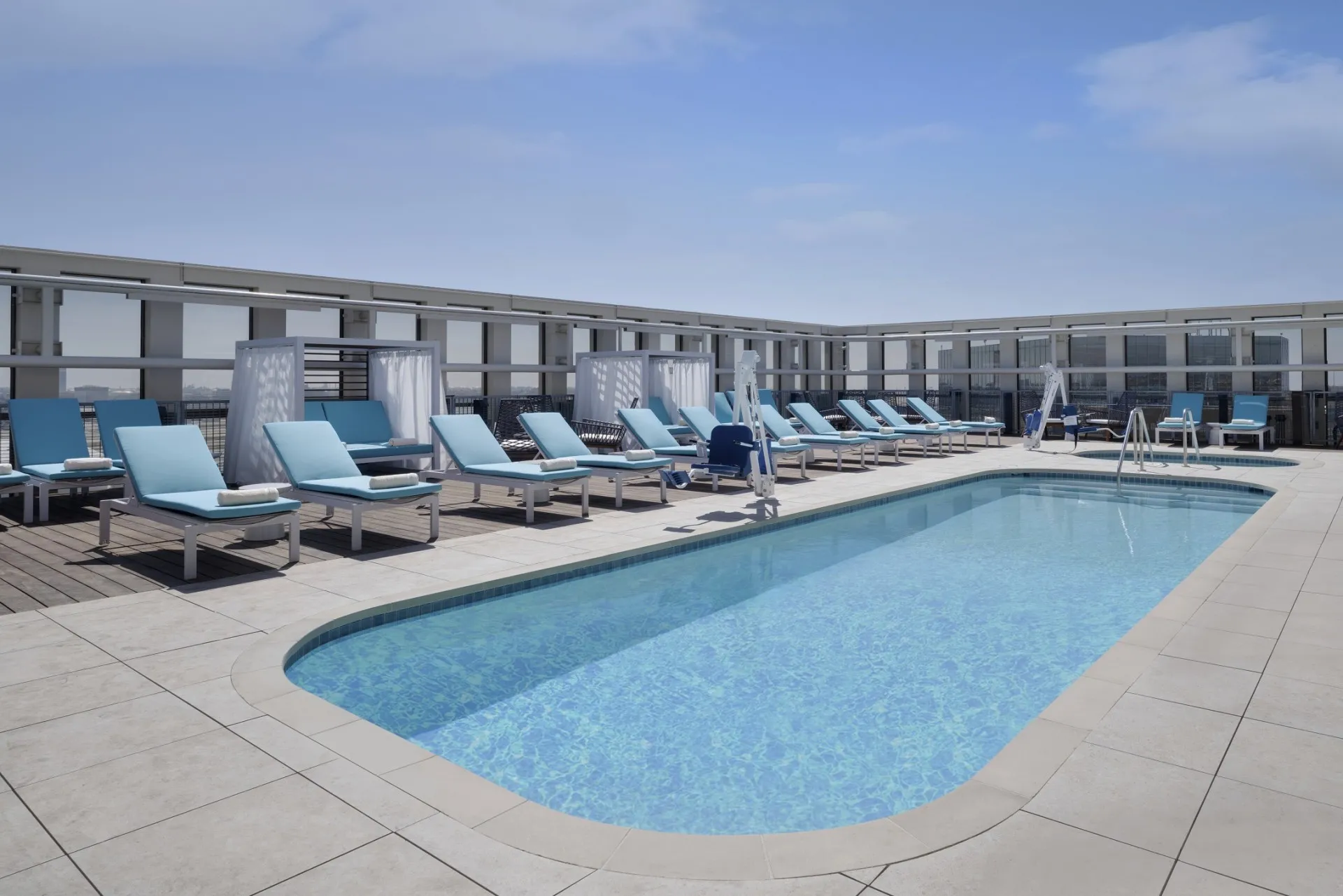 Hyatt Place/Hyatt House Rooftop Pool