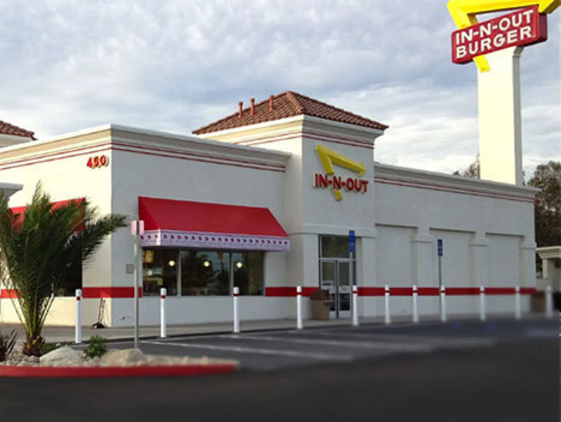 In-N-Out Burger - LAX