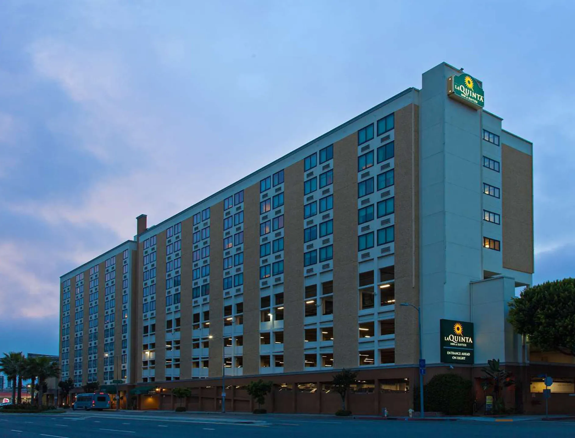 Primary image for Hilton Garden Inn Los Angeles Airport