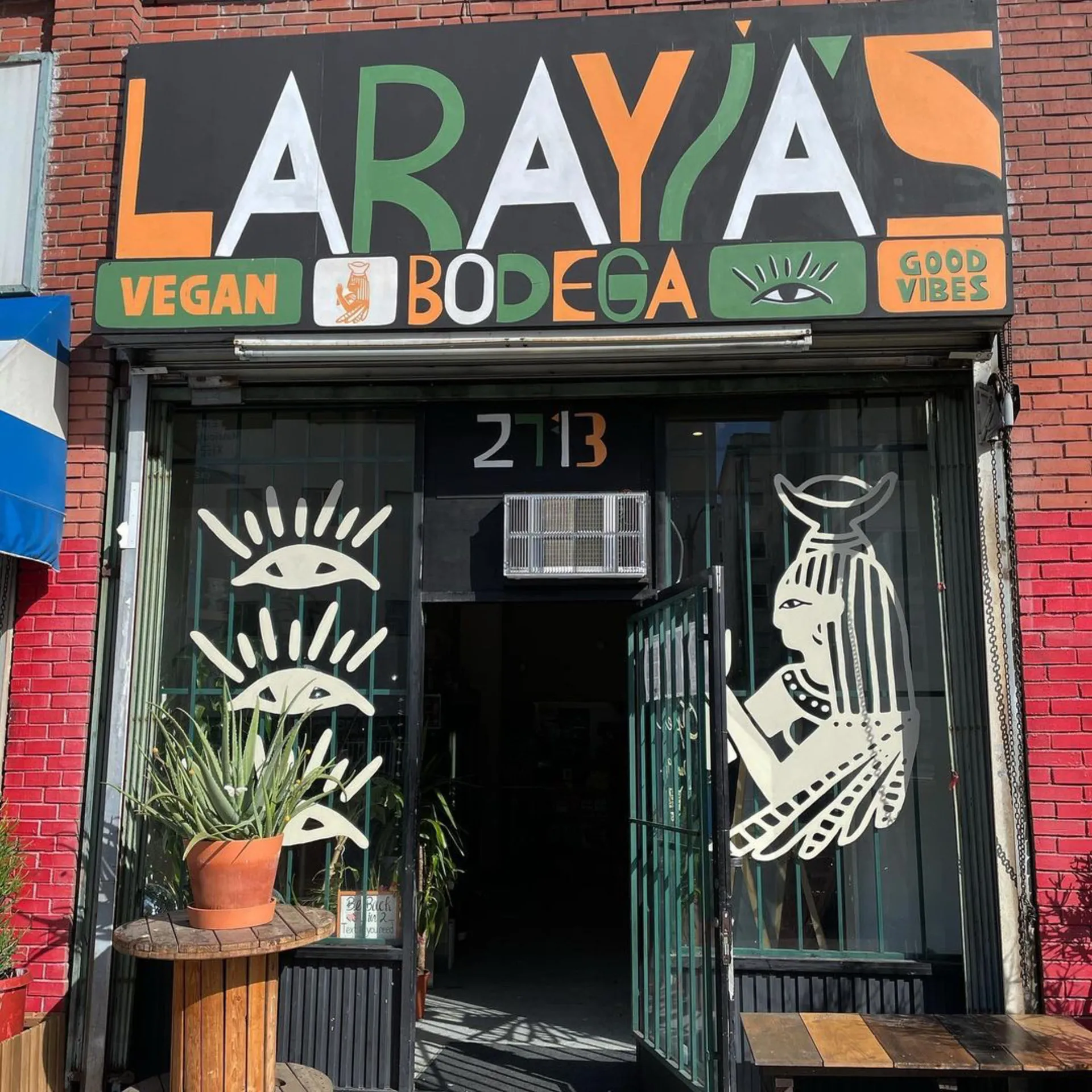 LaRayia's Bodega