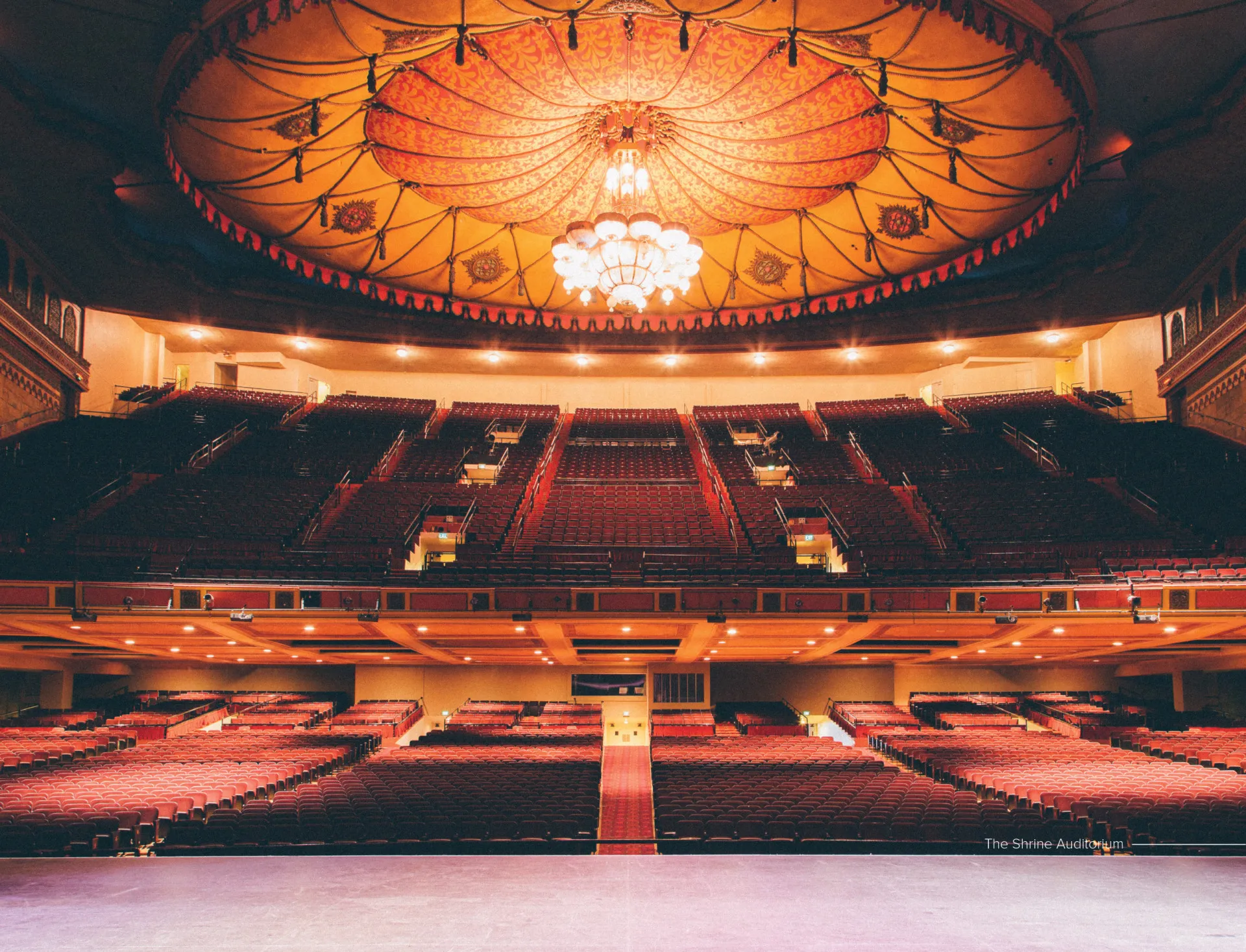 la-venue-showcase-8x6-08