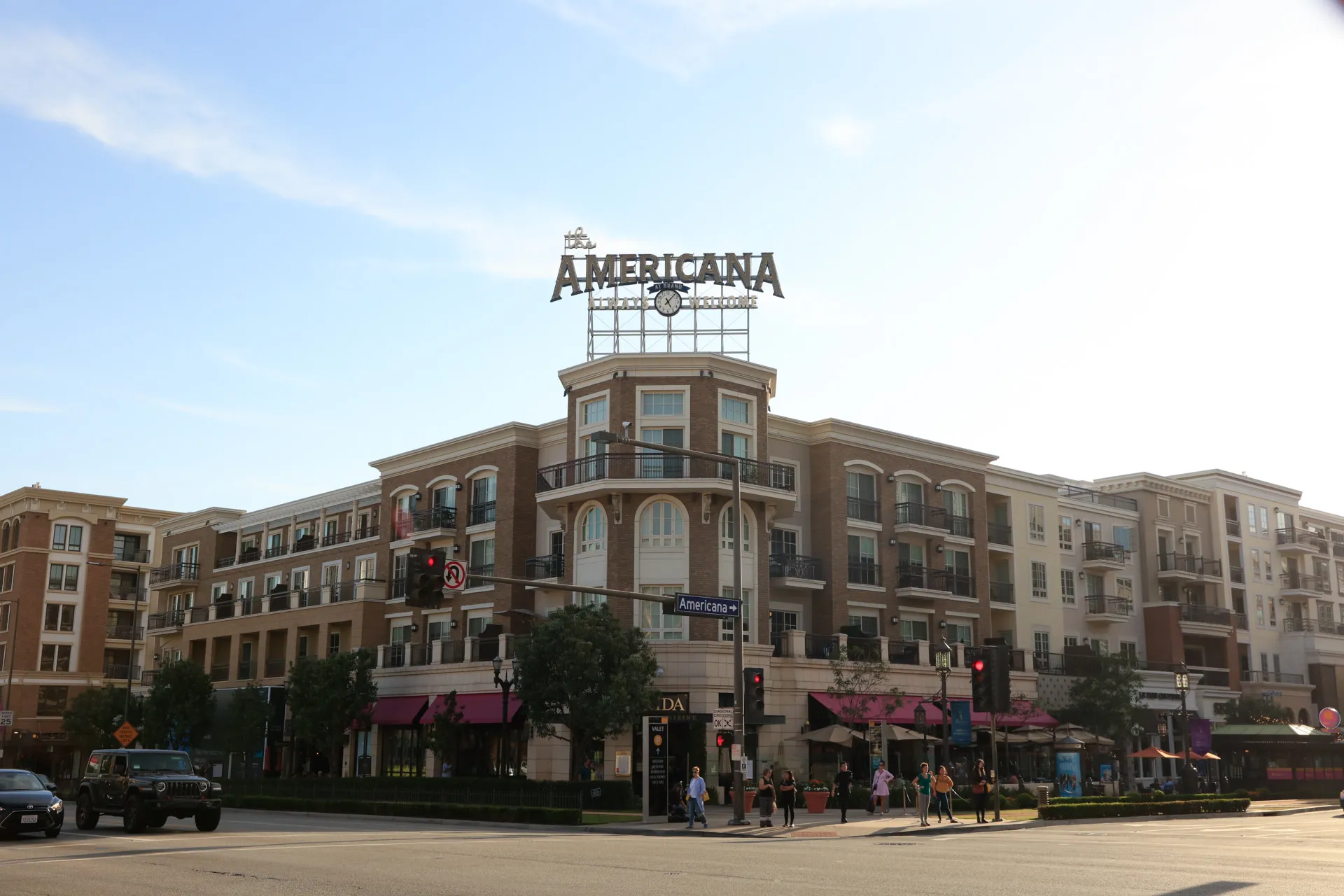 Americana at Brand 1