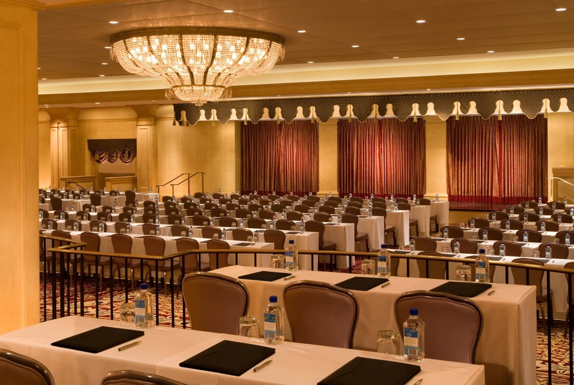 31859470-H1-BiltmoreBowl