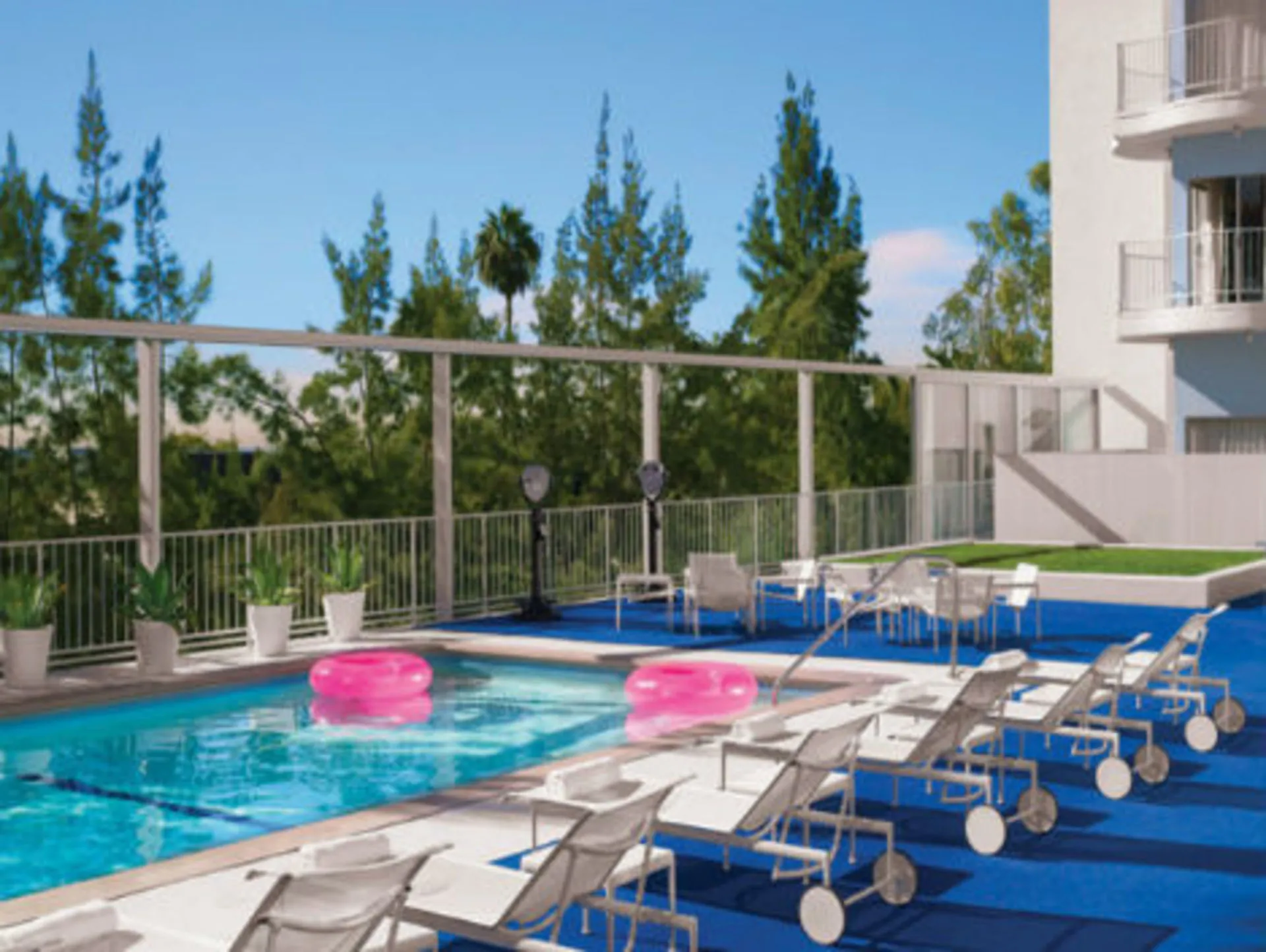 The Standard, Hollywood