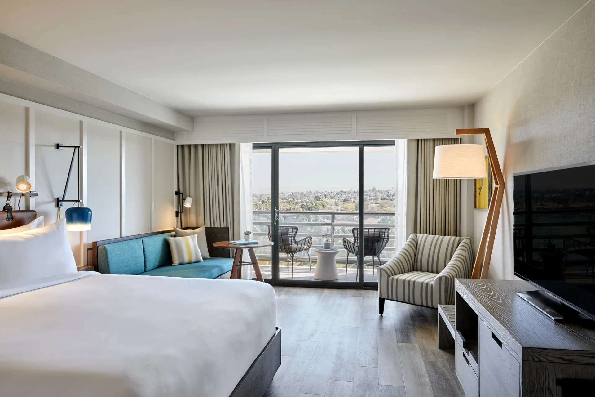 Balcony King Golf View room