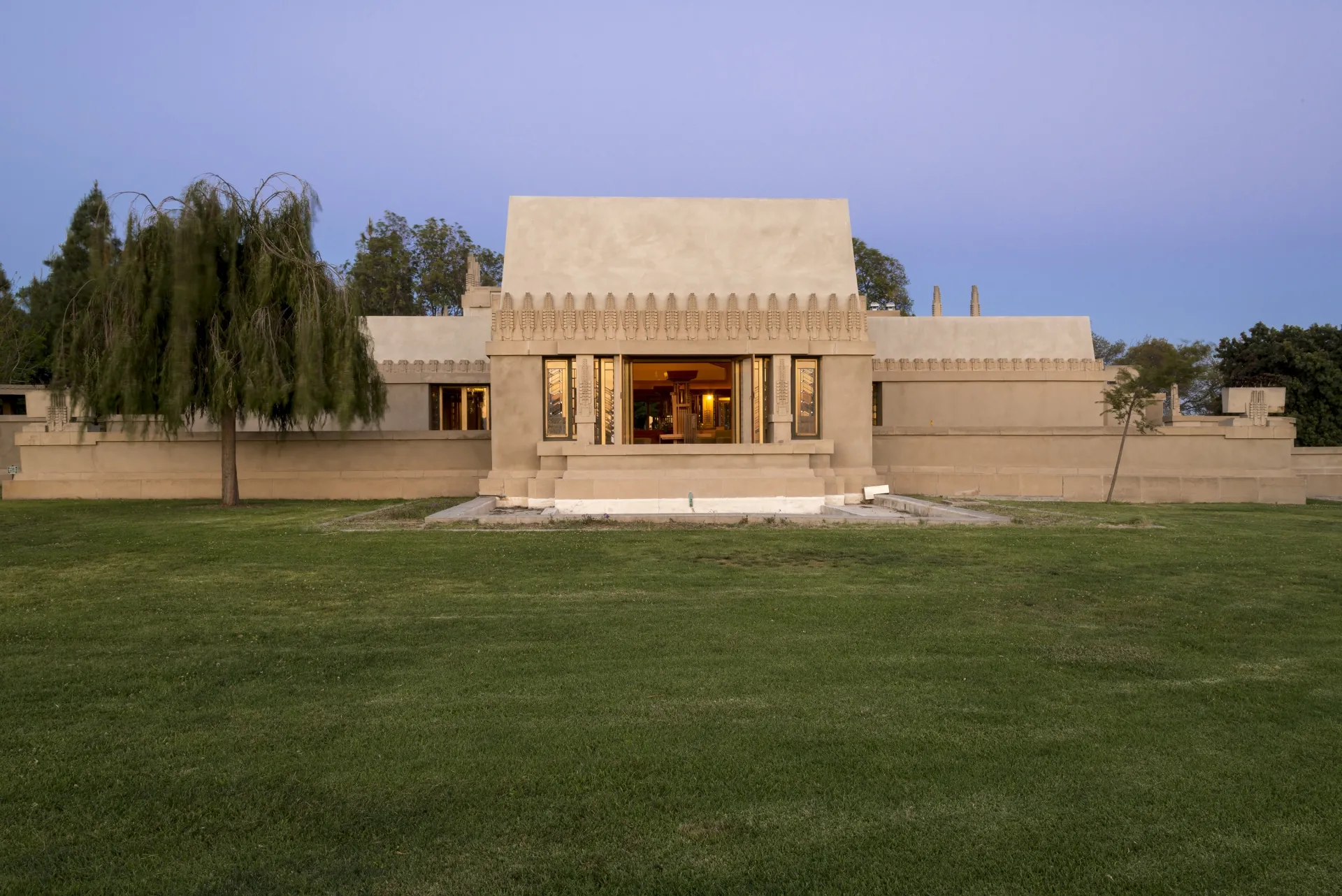 Exterior of Frank Lloyd Wright's Hollyhock House