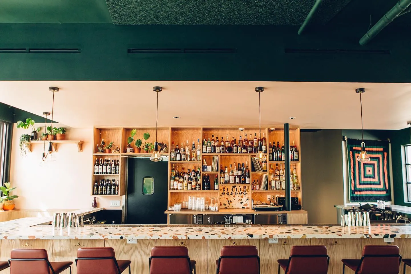 Thunderbolt bar and lounge in Historic Filipinotown