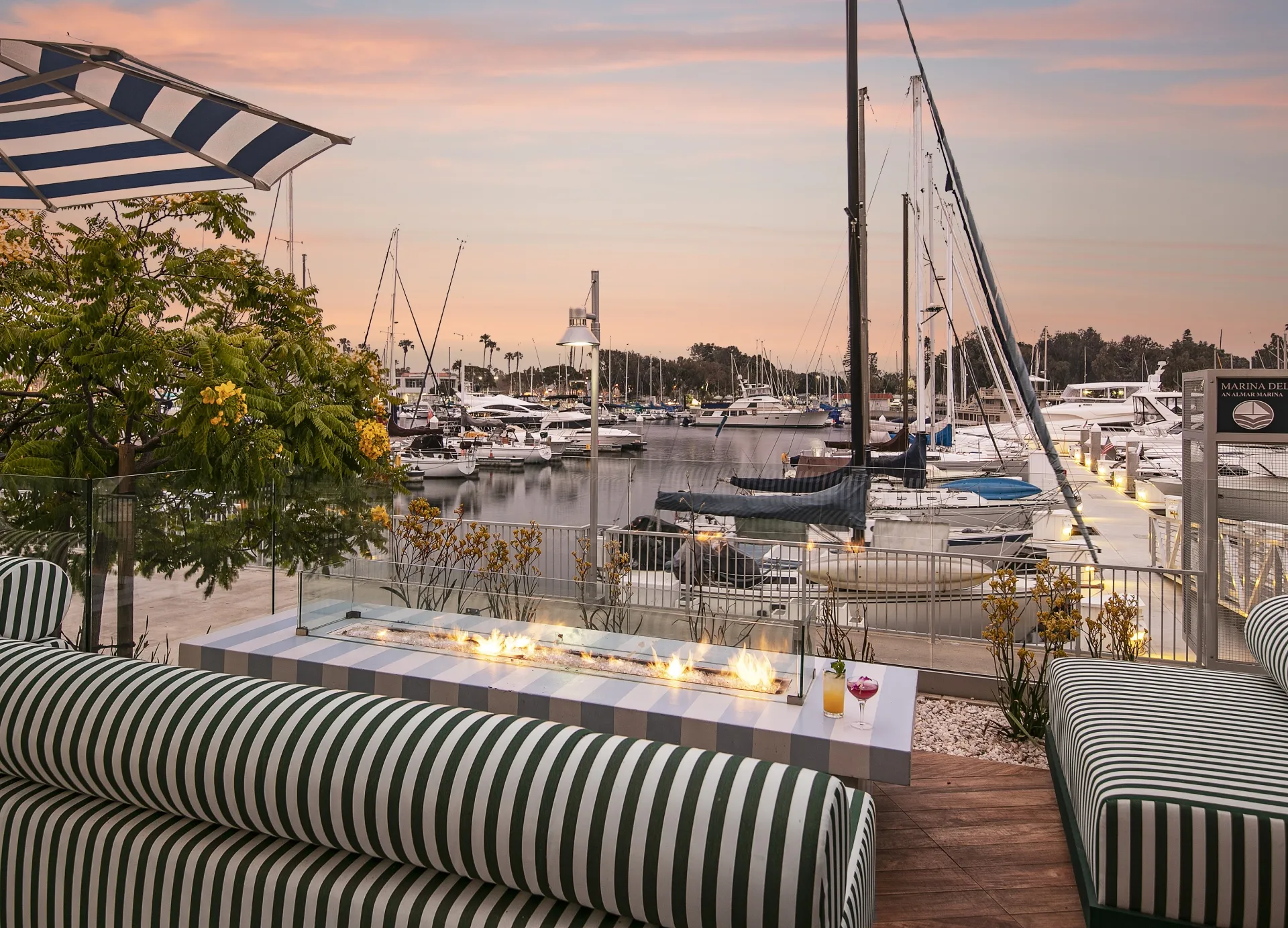 SALT Restaurant & Bar at Marina del Rey Hotel