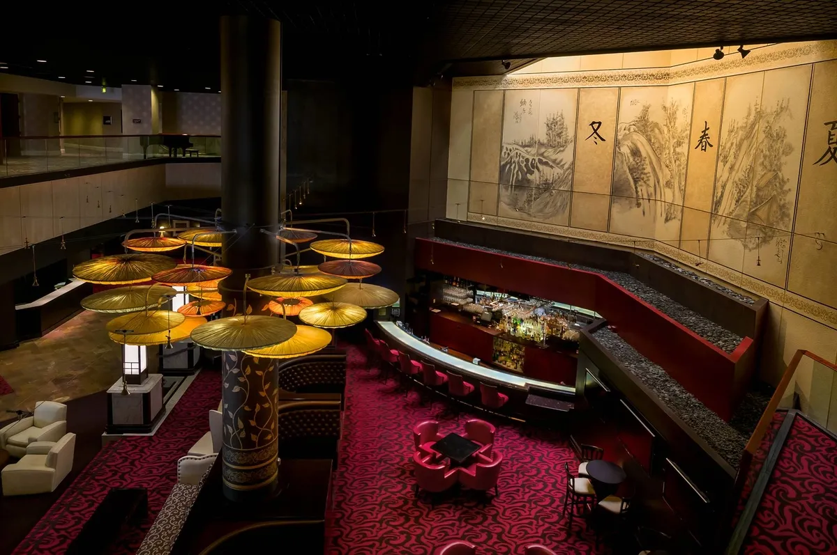 Rendezvous Lounge at DoubleTree by Hilton Hotel Los Angeles Downtown